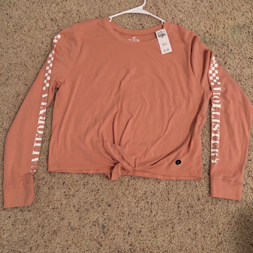 Hollister Co. Peach Long Sleeve Sz Small NWT